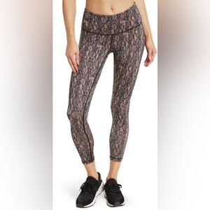 Zella printed daily high waist 7/8 leggings M